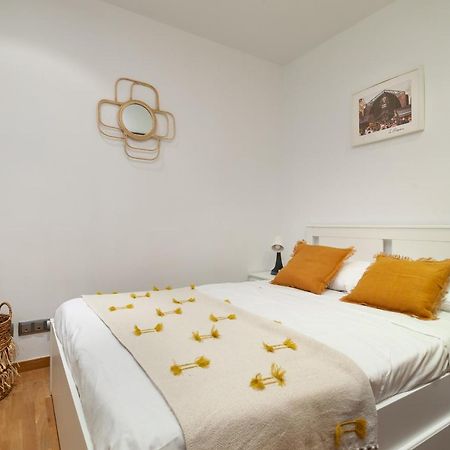 Appartement Flateli Paris à Barcelone Extérieur photo