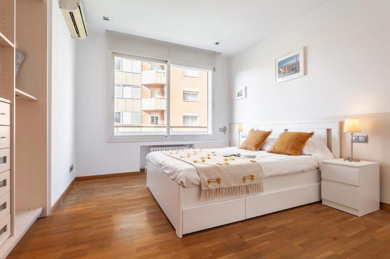 Appartement Flateli Paris à Barcelone Extérieur photo